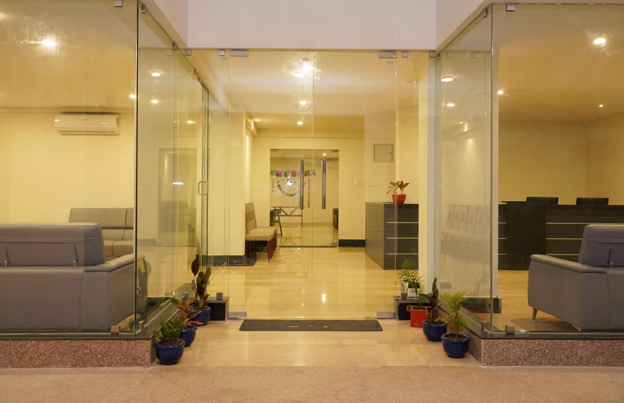 Hotel D Dev Vijayawada Exterior photo
