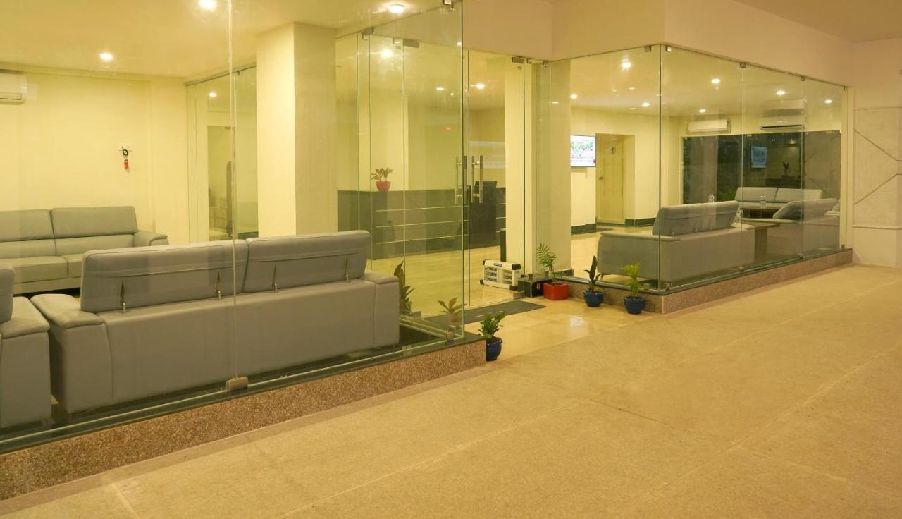 Hotel D Dev Vijayawada Exterior photo